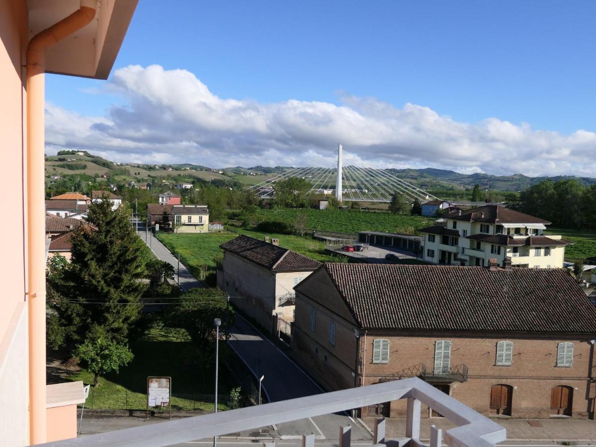 Appartamento Panoramico Nizza Monferrato Buitenkant foto