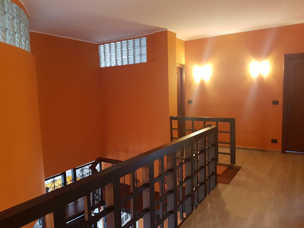 Appartamento Panoramico Nizza Monferrato Buitenkant foto